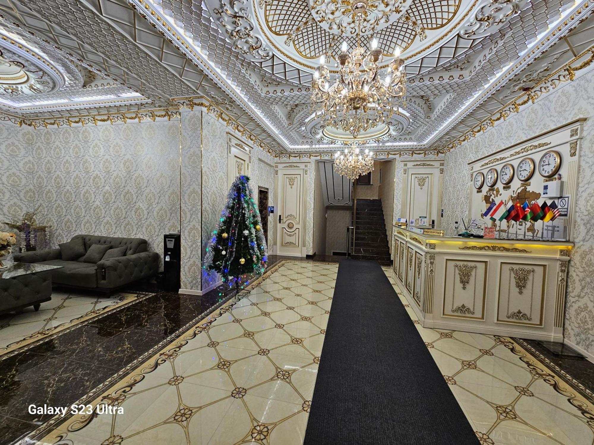 Hotel Sharq Душанбе Экстерьер фото